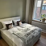 Grosszuegige 3-zimmer Altbauwohnung 公寓 基尔