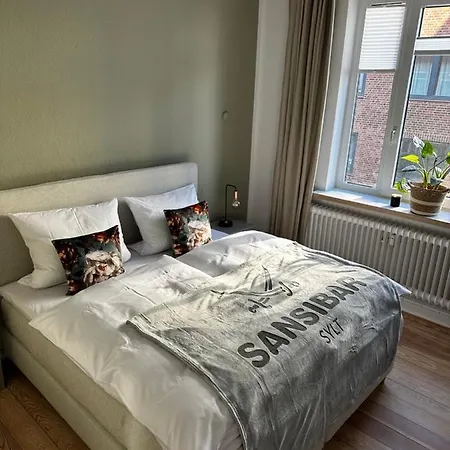 Grosszuegige 3-zimmer Altbauwohnung Apartmán Kiel