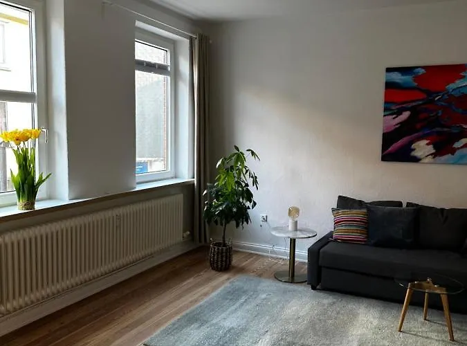 Appartamento Grosszuegige 3-zimmer Altbauwohnung *