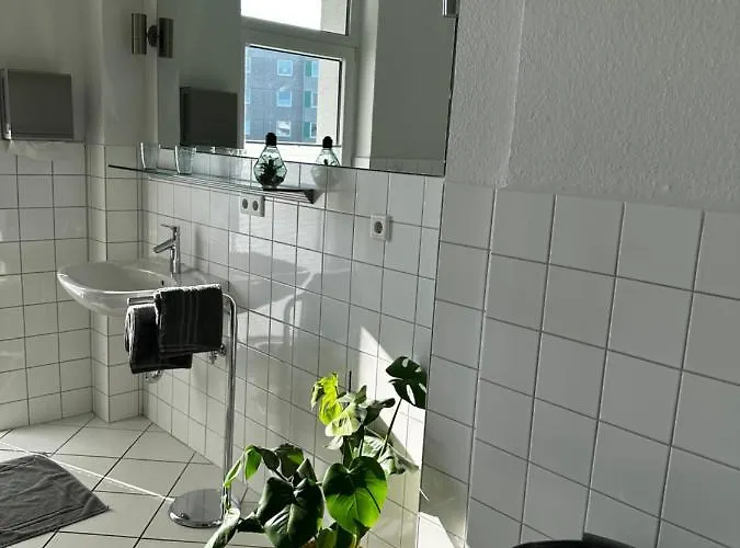 Grosszuegige 3-zimmer Altbauwohnung Lägenhet