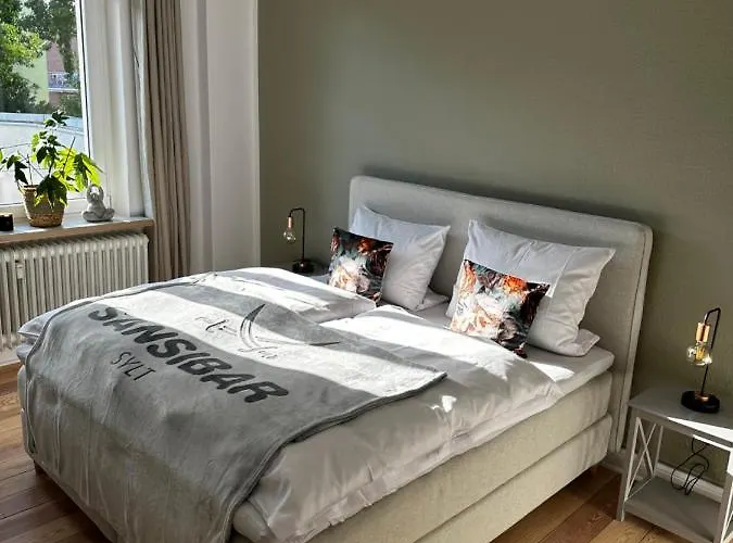 Lägenhet Grosszuegige 3-zimmer Altbauwohnung Kiel